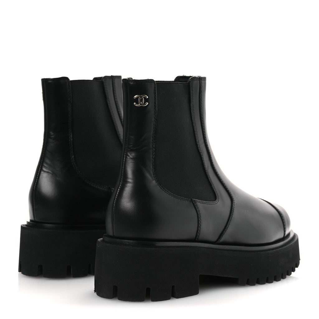 Chanel Calfskin Cap Toe CC Short Boots 41 Black