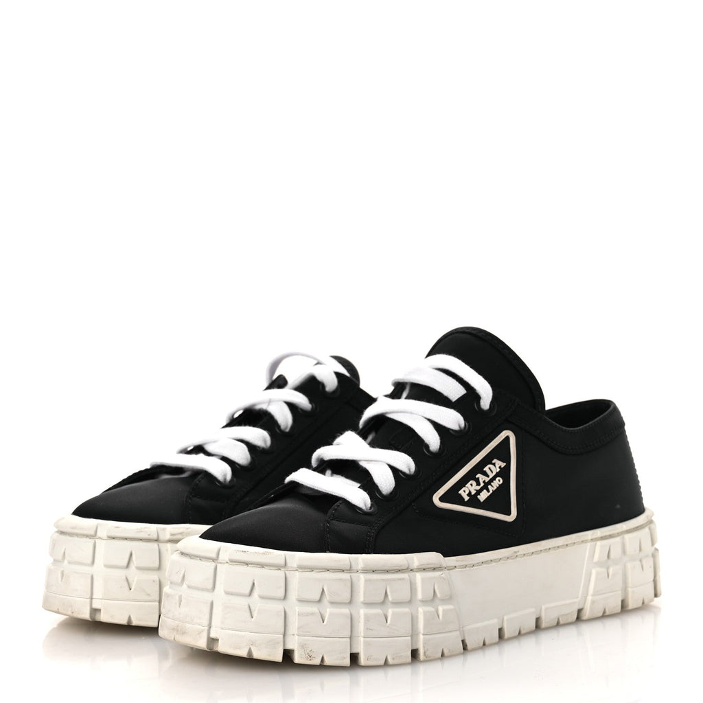 Prada Re-Nylon Gabardine Triangle Logo Double Wheel 50mm Sneakers 41.5 Black