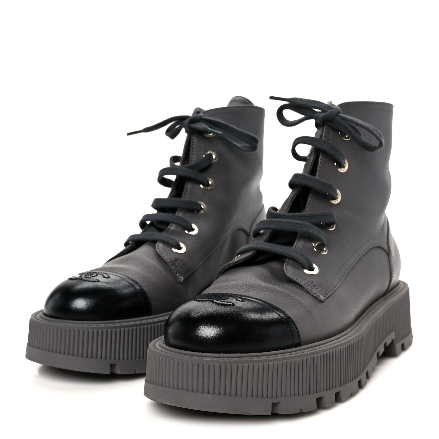 Chanel Grained Calfskin Shiny Calfskin CC Lace Up Combat Boots 41 Gray Black