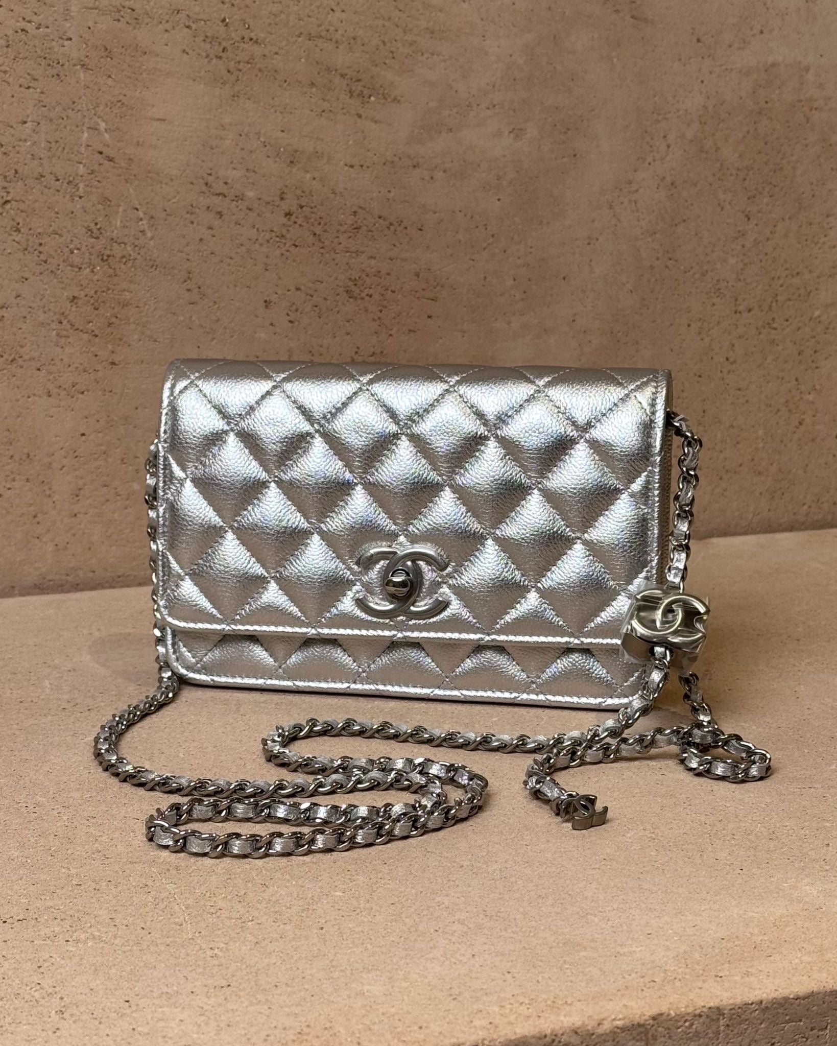 Chanel CC Crush Wallet on Chain - Silver Metallic Caviar | Silver Hardware