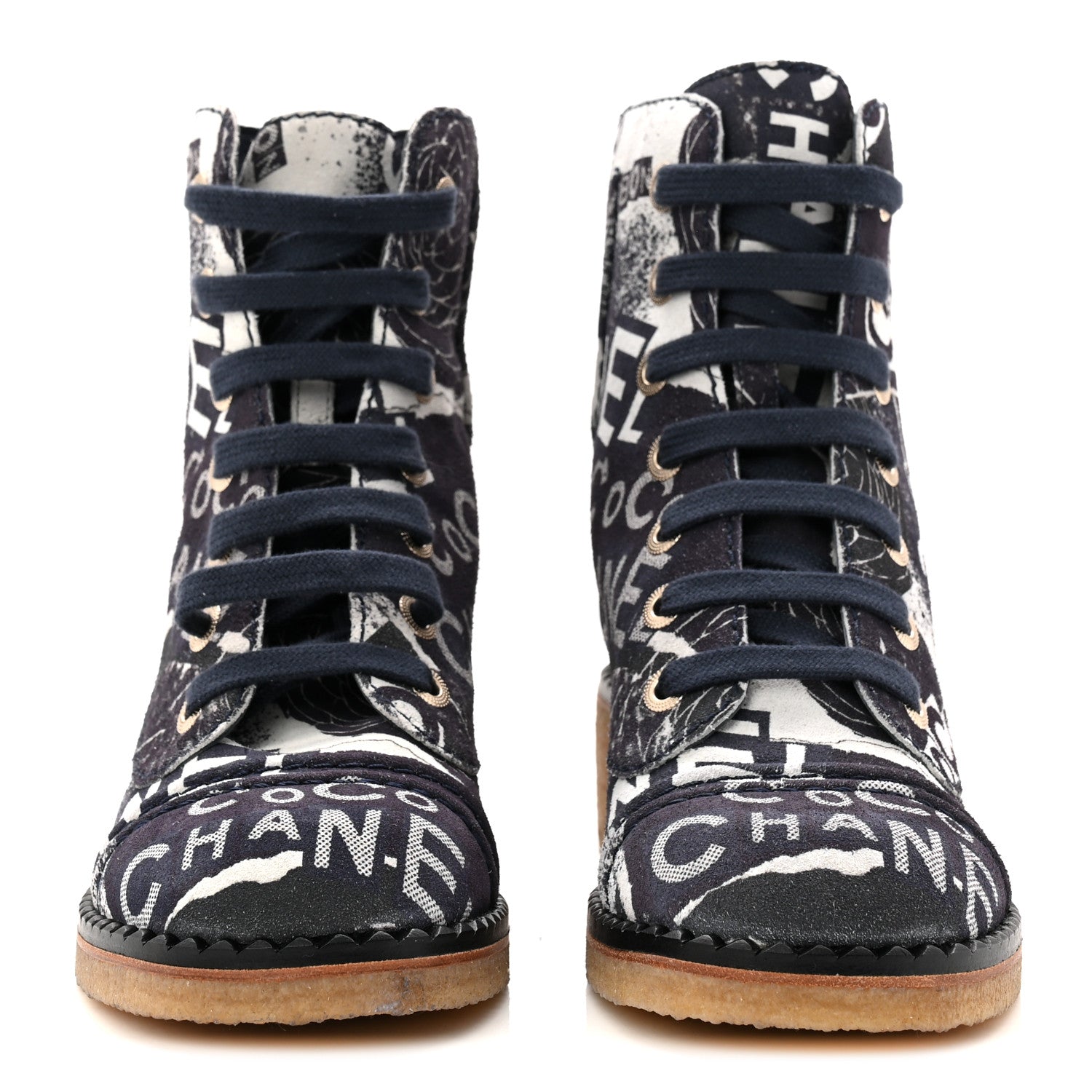 Chanel Suede Calfskin Printed CC 31 Rue Cambon Lace Up Combat Boots 36 White Navy