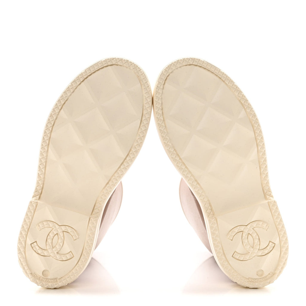 Chanel Caoutchouk CC High Boots 38 Beige White