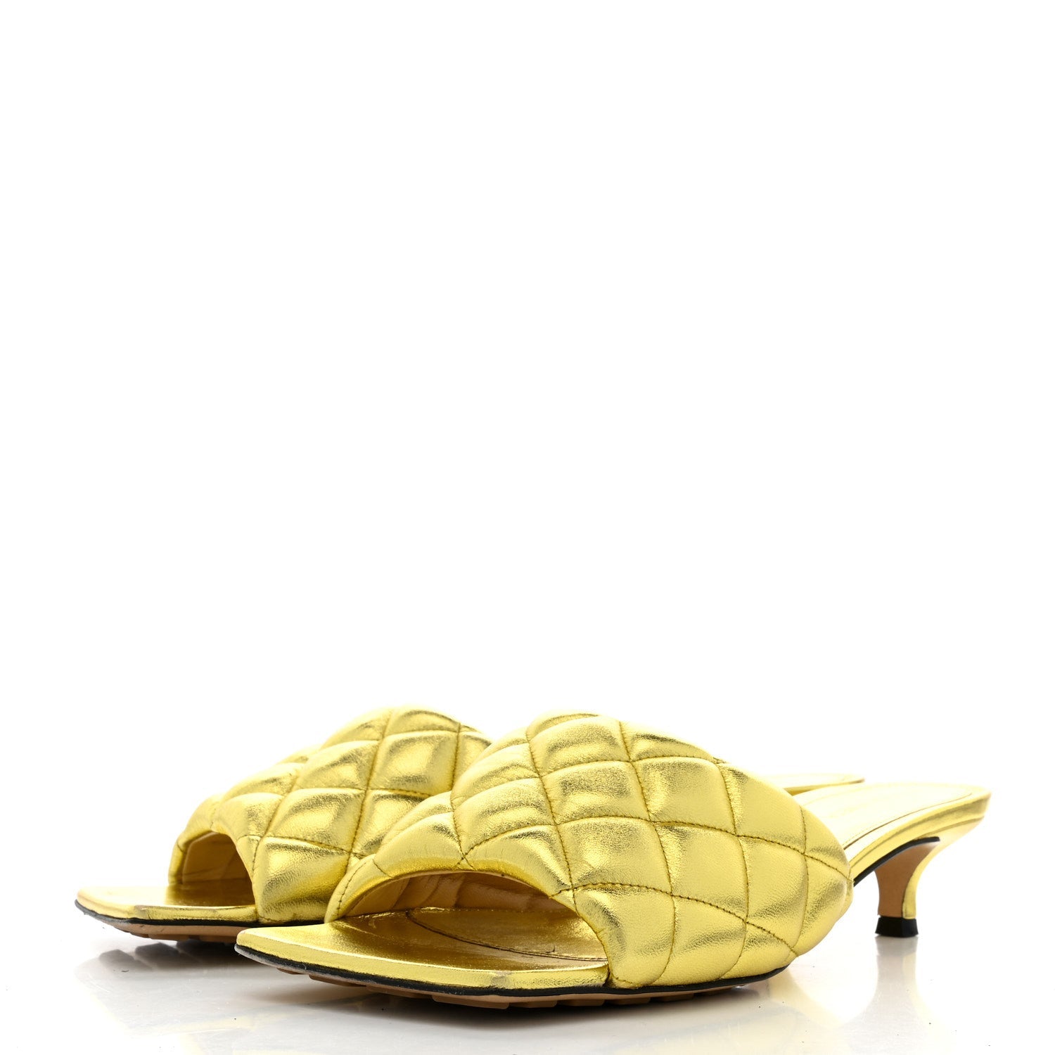Bottega Veneta Metallic Nappa Reflection Matelasse Padded Kitten Heel Mule Sandals 39 Gold