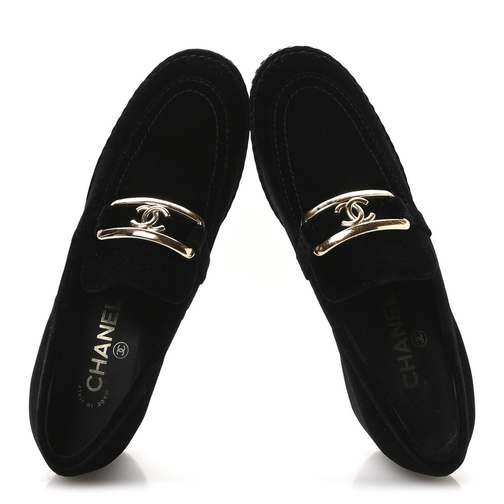 Chanel Shiny Calfskin Logo Loafers 38 Black