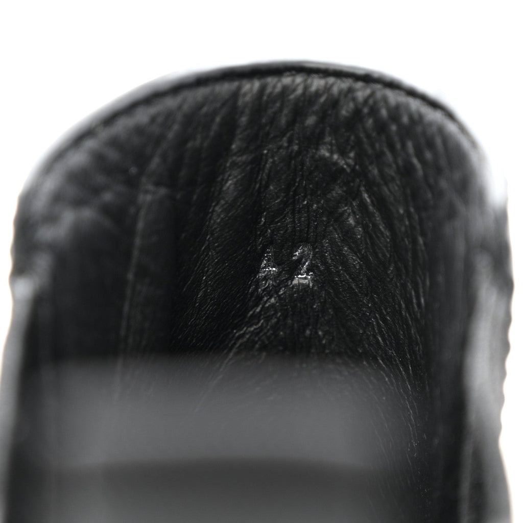 Fendi Calfskin Rubber Fendi Force Chelsea Boots 42 Black