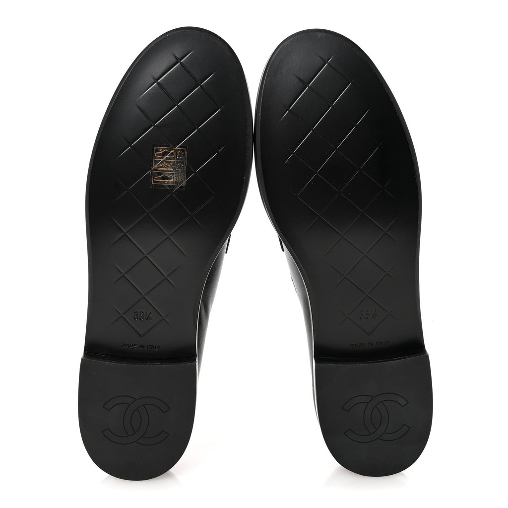 Chanel Crumpled Lambskin Quilted CC Turnlock Loafers 38.5 Black
