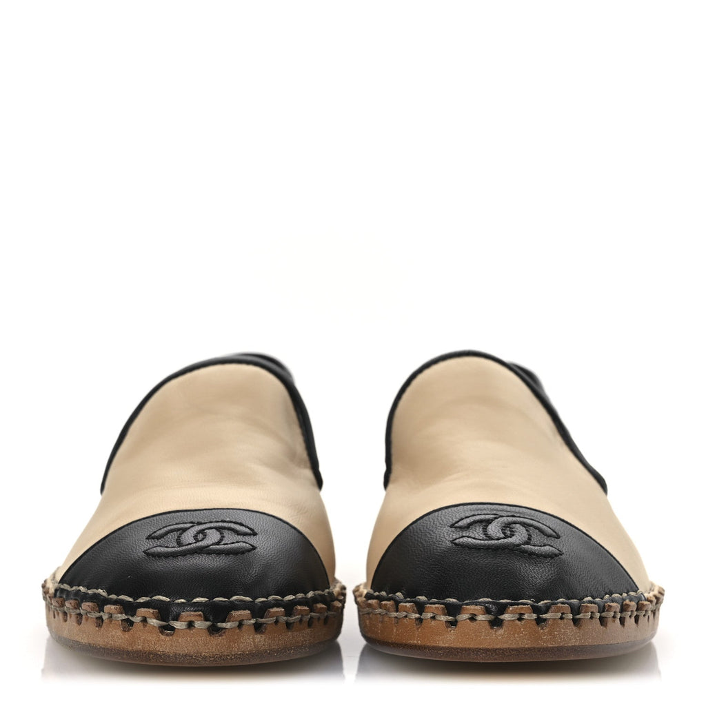 Chanel Lambskin Chain CC Mocassin Loafer Espadrilles 36 Beige Black