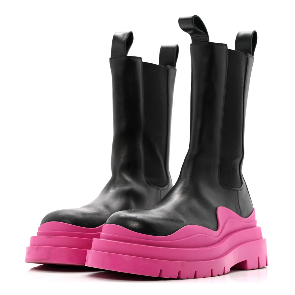 Bottega Veneta Calfskin The Tire Chelsea Boots 39 Black Hollyhock
