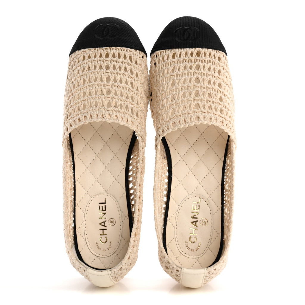 Chanel Knit Grosgrain Cap Toe CC Moccasin Loafers 35.5 Ivory Black