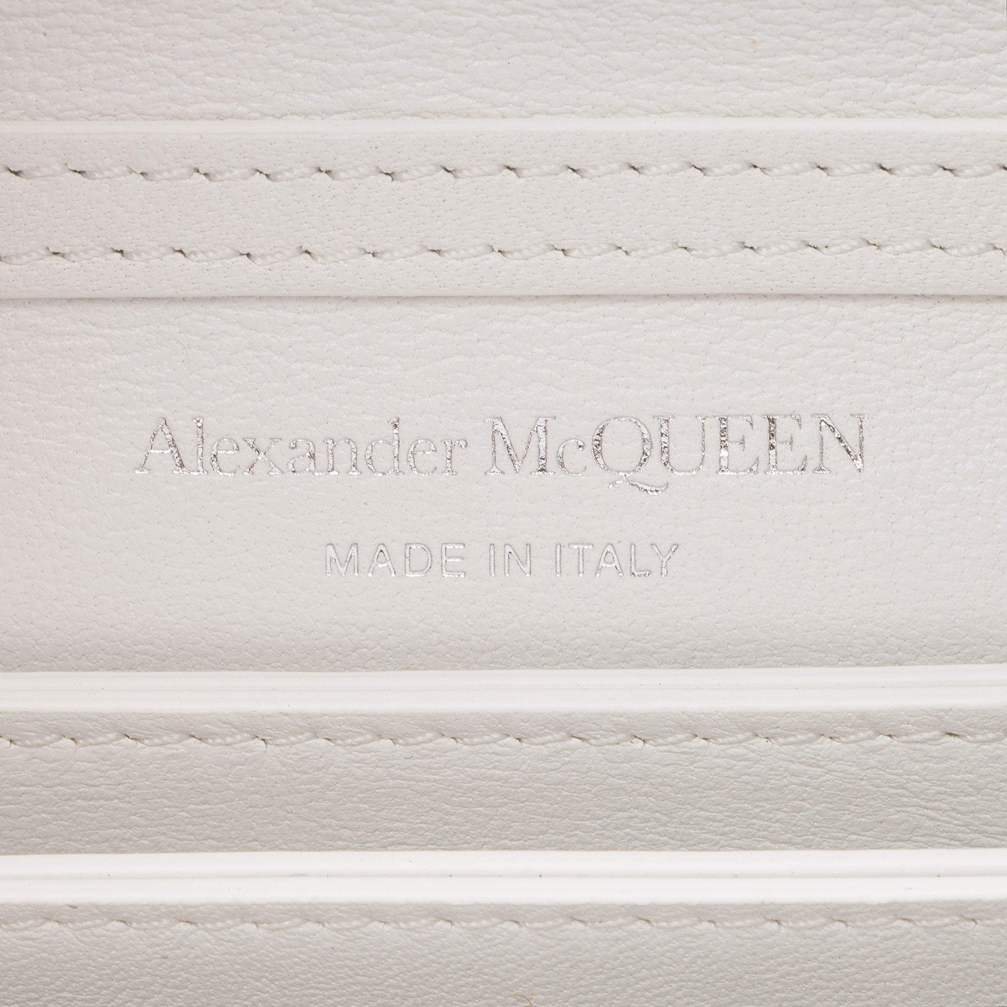 Alexander McQueen Calfskin Four Ring Mini Card Holder On Chain (SHF-Pf6Zet)