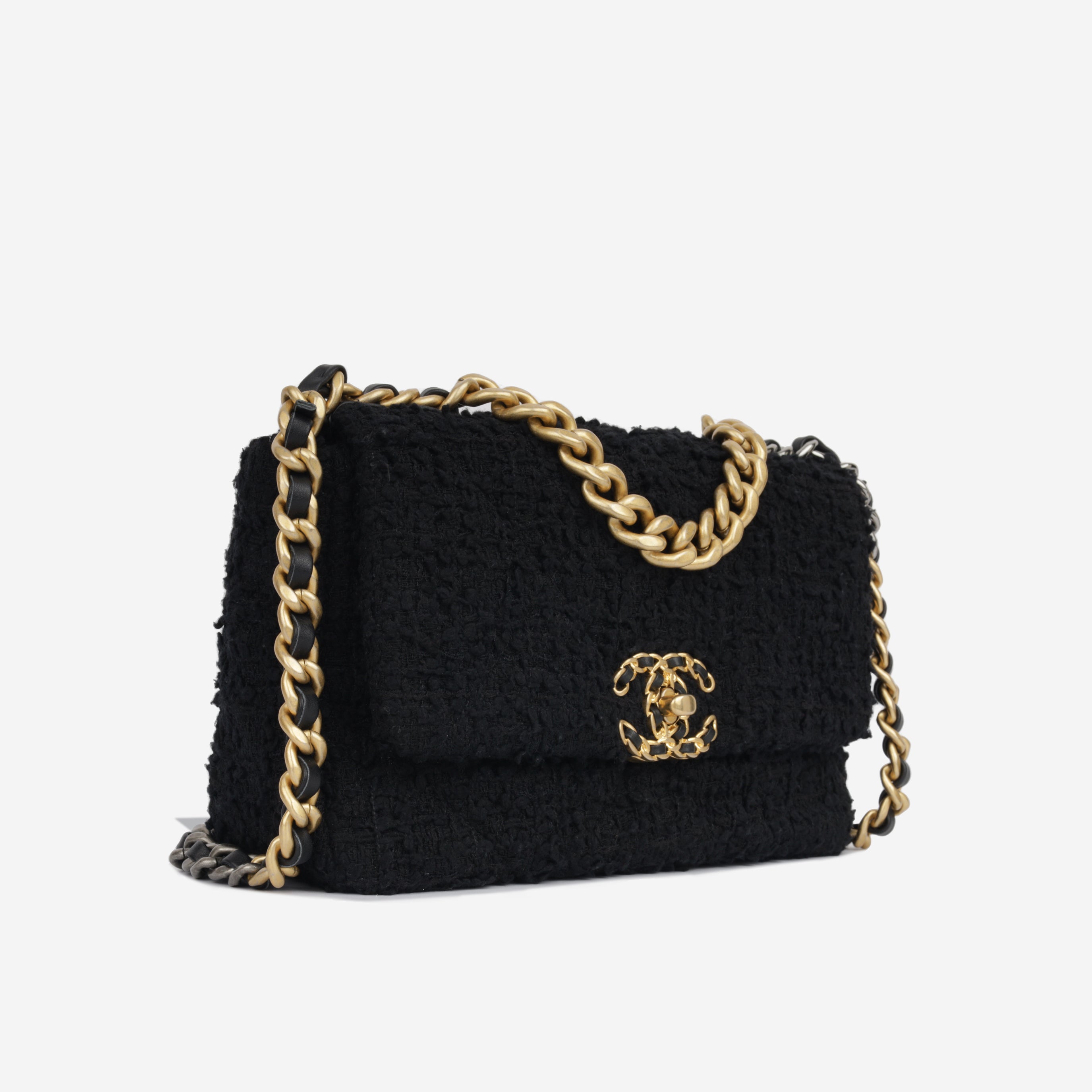 Chanel 19 - Small