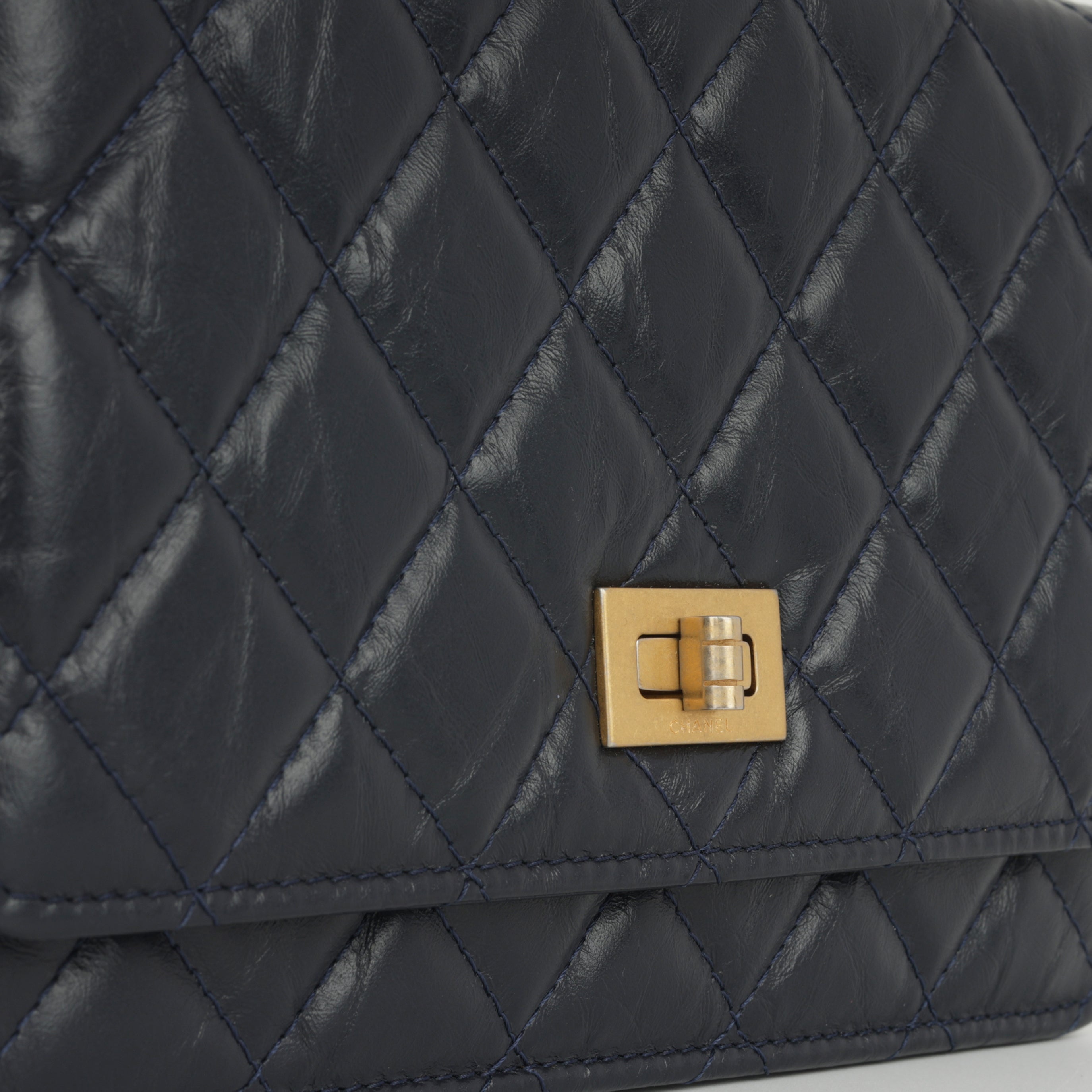 Chanel 2.55 Re-issue Wallet on Chain