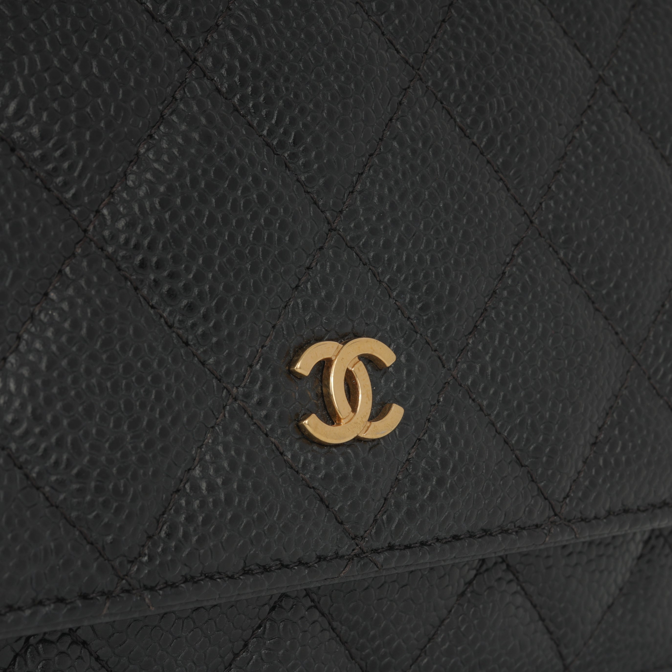Chanel Classic Wallet on Chain