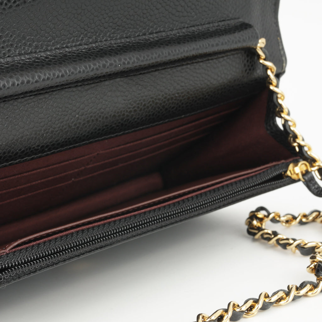 Chanel Classic Wallet on Chain