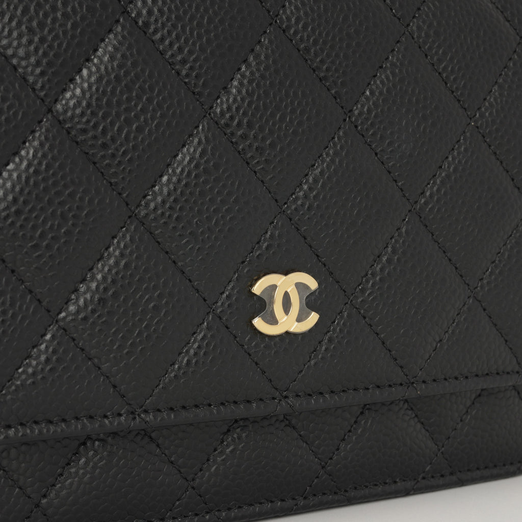 Chanel Classic Wallet on Chain