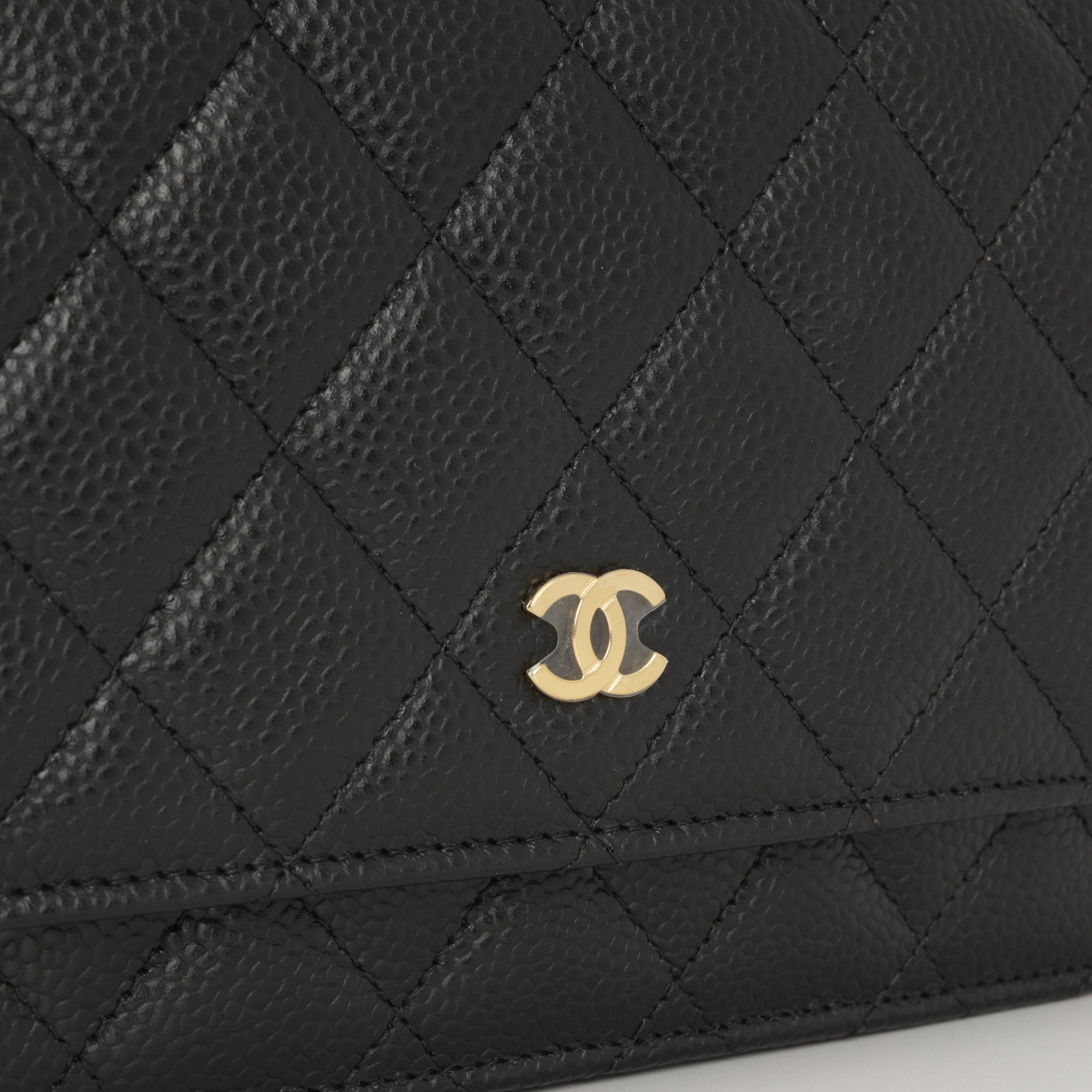 Chanel Classic Wallet on Chain