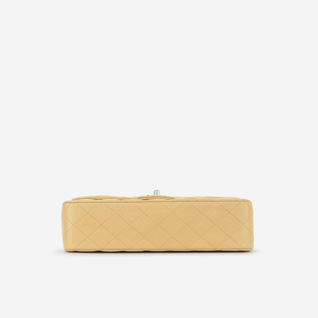 Chanel Vintage Medium Classic Flap