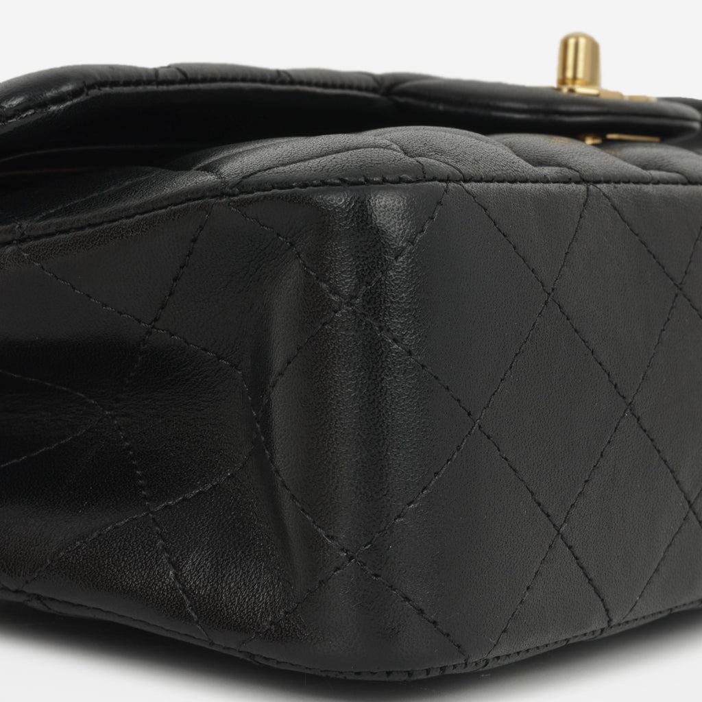 Chanel Medium Classic Flap - Black Lambskin | Gold Hardware