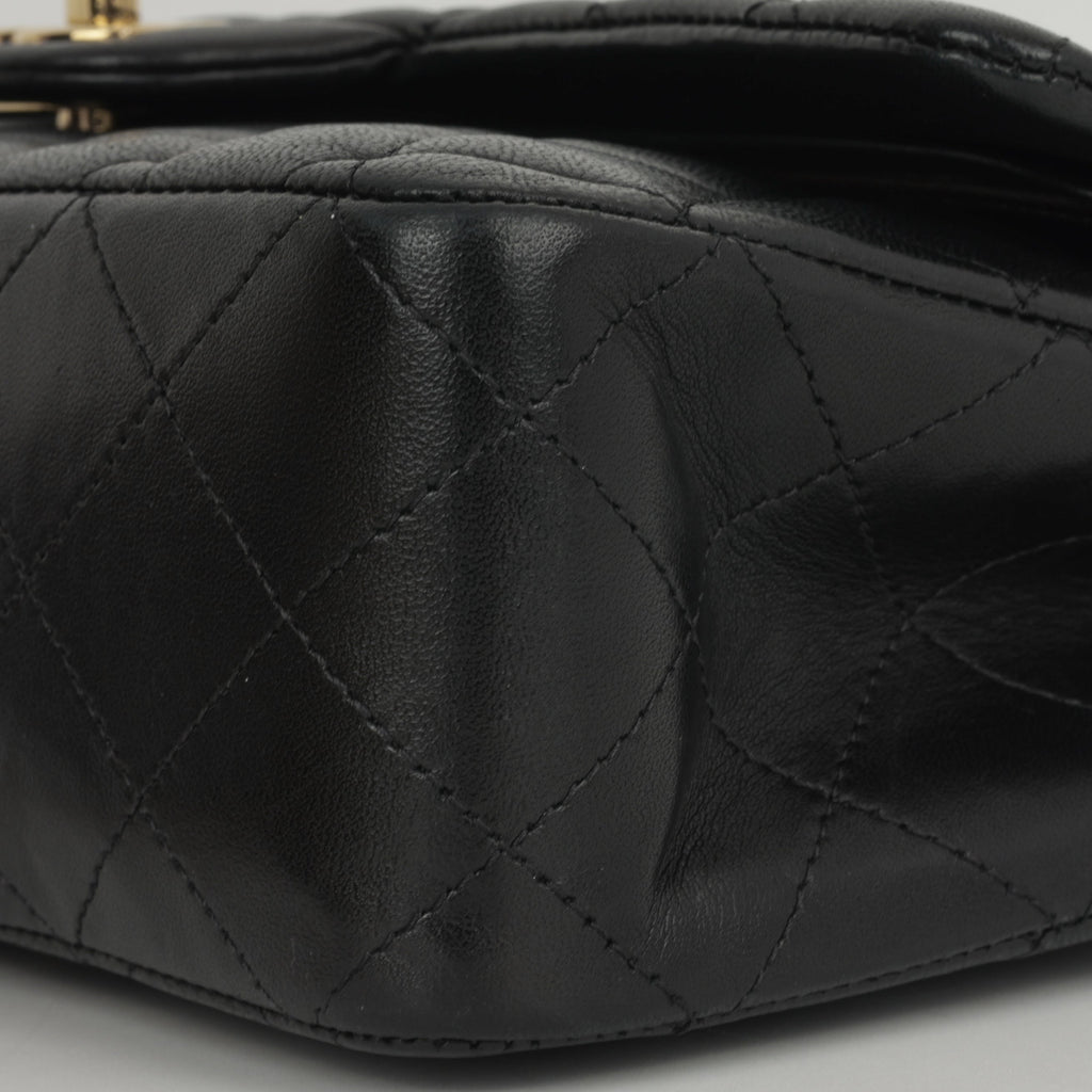Chanel Medium Classic Flap - Black Lambskin | Gold Hardware