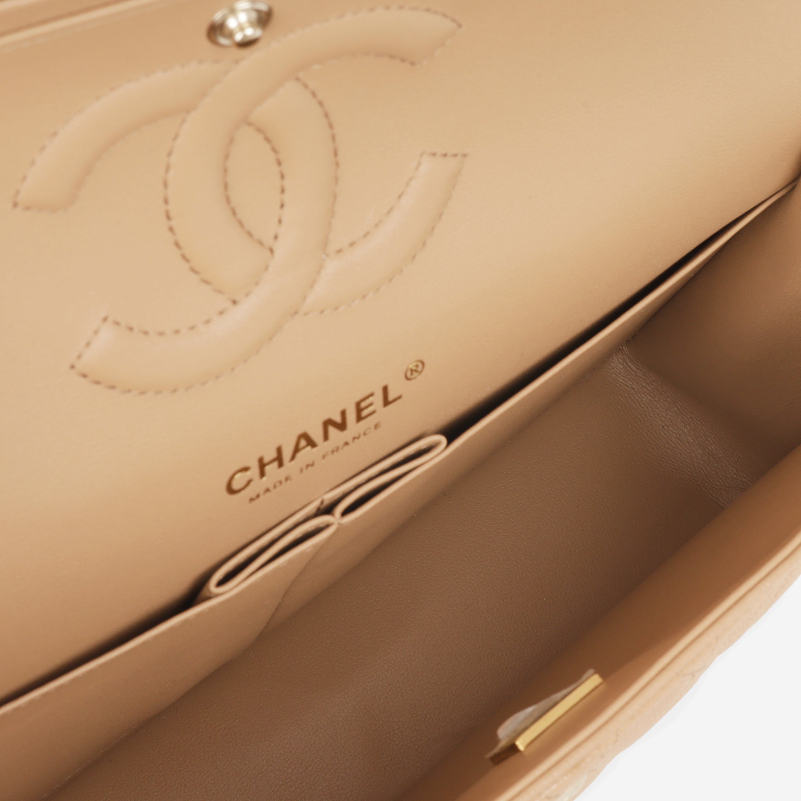 Chanel Medium Classic Flap Caramel Caviar | Champagne Gold Hardware