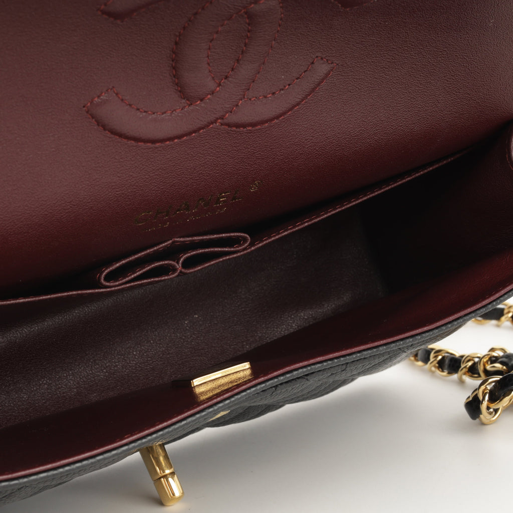 Chanel Medium Classic Flap - Black Caviar | Gold Hardware (2022)