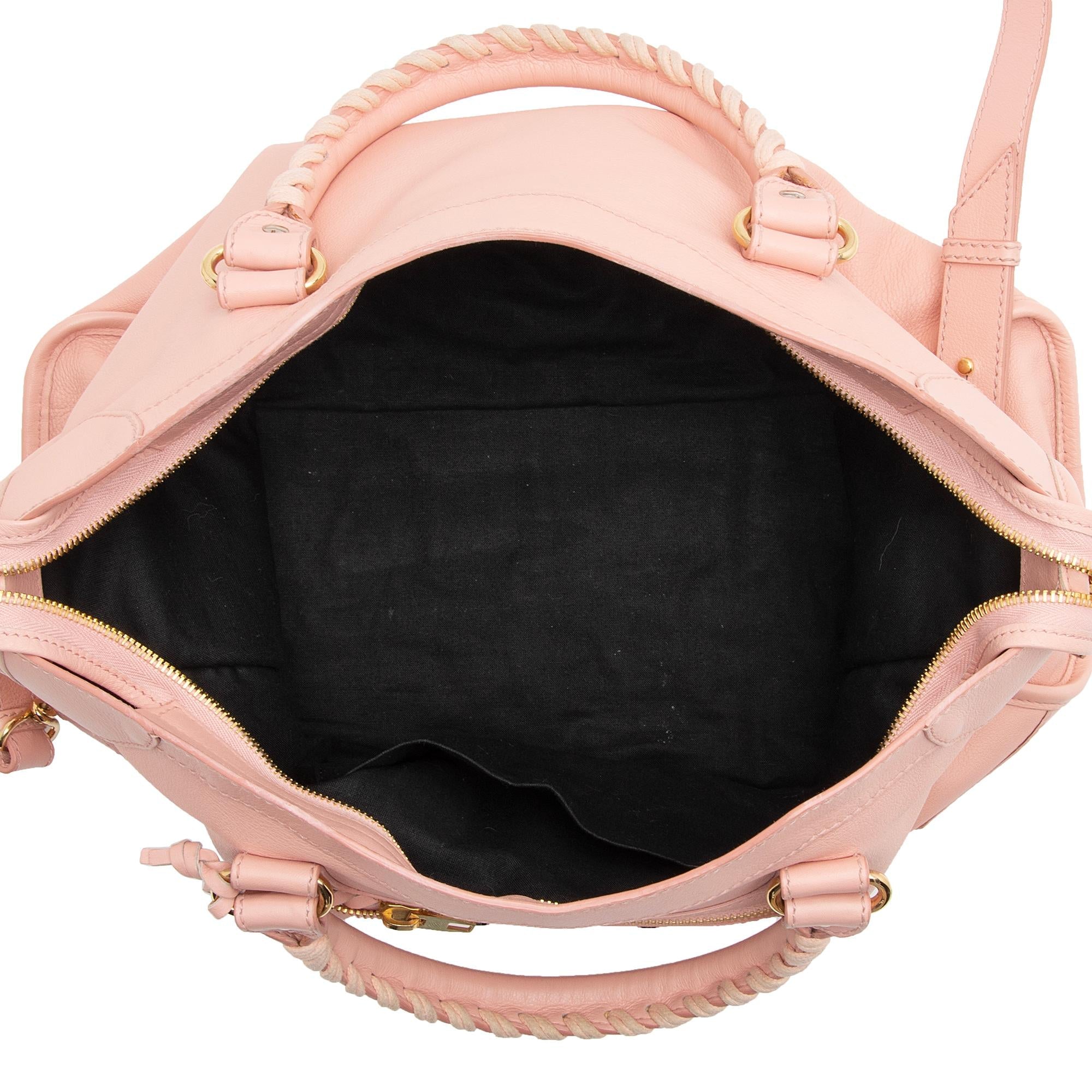 Balenciaga Agneau Metal Plate Classic City Satchel (SHF-B6AuKw)