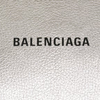 Balenciaga Everyday Pouch (SHG-34918)