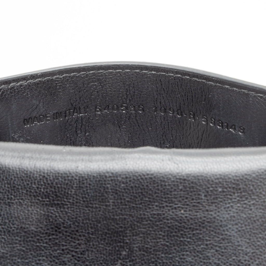 Balenciaga Grained Calfskin Logo Cash Phone Card Holder Flap Bag (SHF-23466)