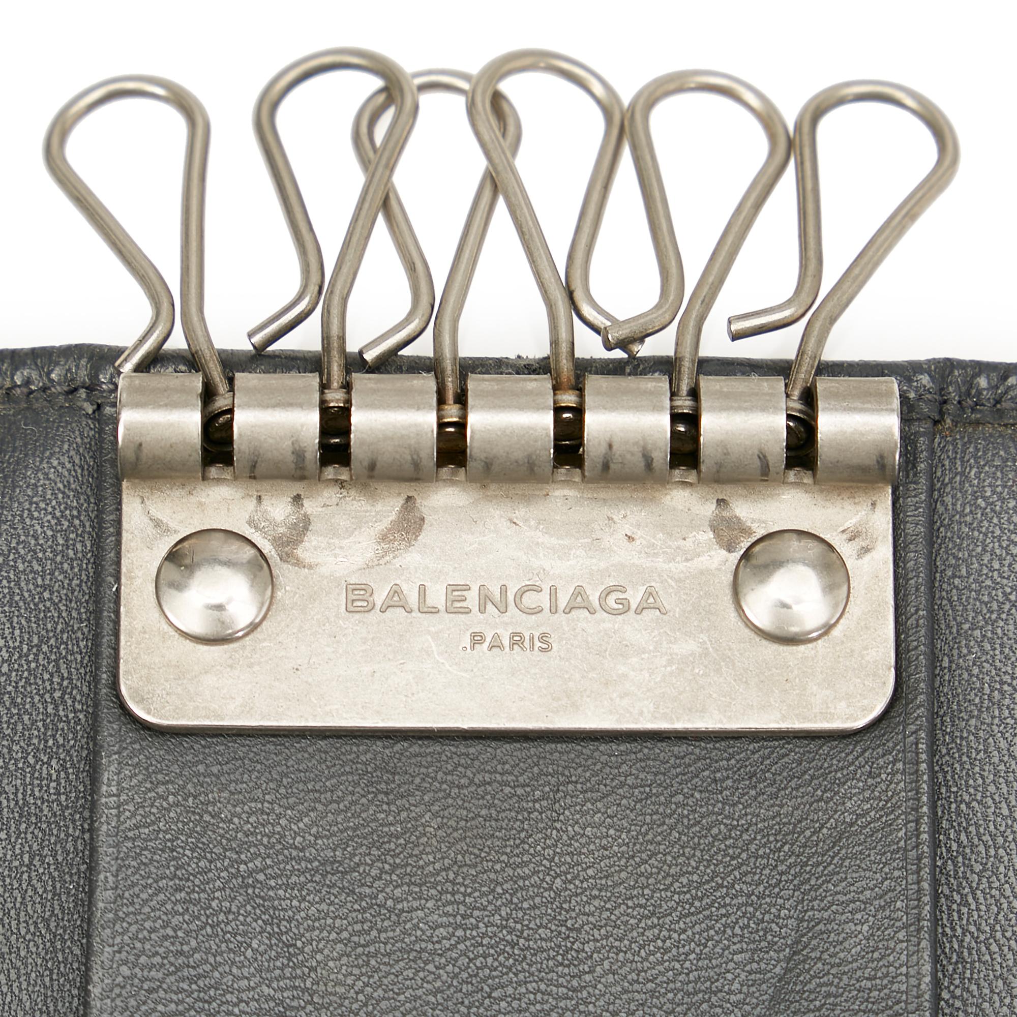 Balenciaga Leather Key Holder (SHG-23560)