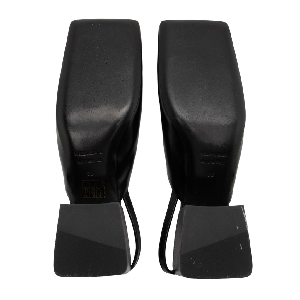 Balenciaga Leather Square Toe Slingback Pumps - Size 6 / 36 (SHF-ILGegn)