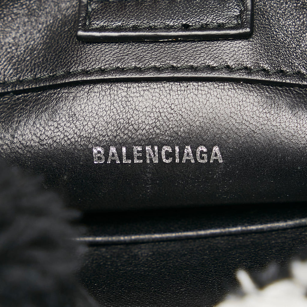 Balenciaga Logo Everyday Phone Holder (SHG-37299)