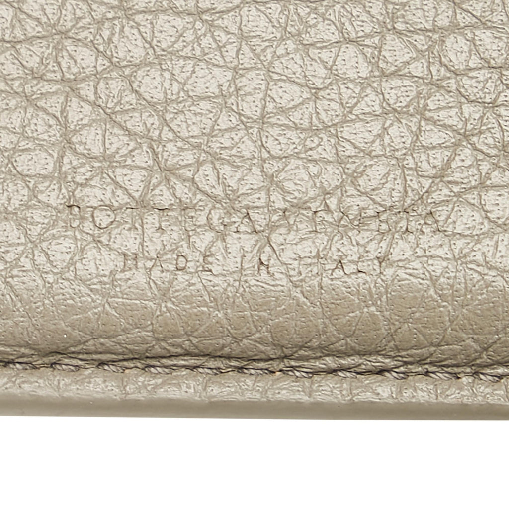 Bottega Veneta Intrecciato Bifold Leather Wallet (SHG-24402)