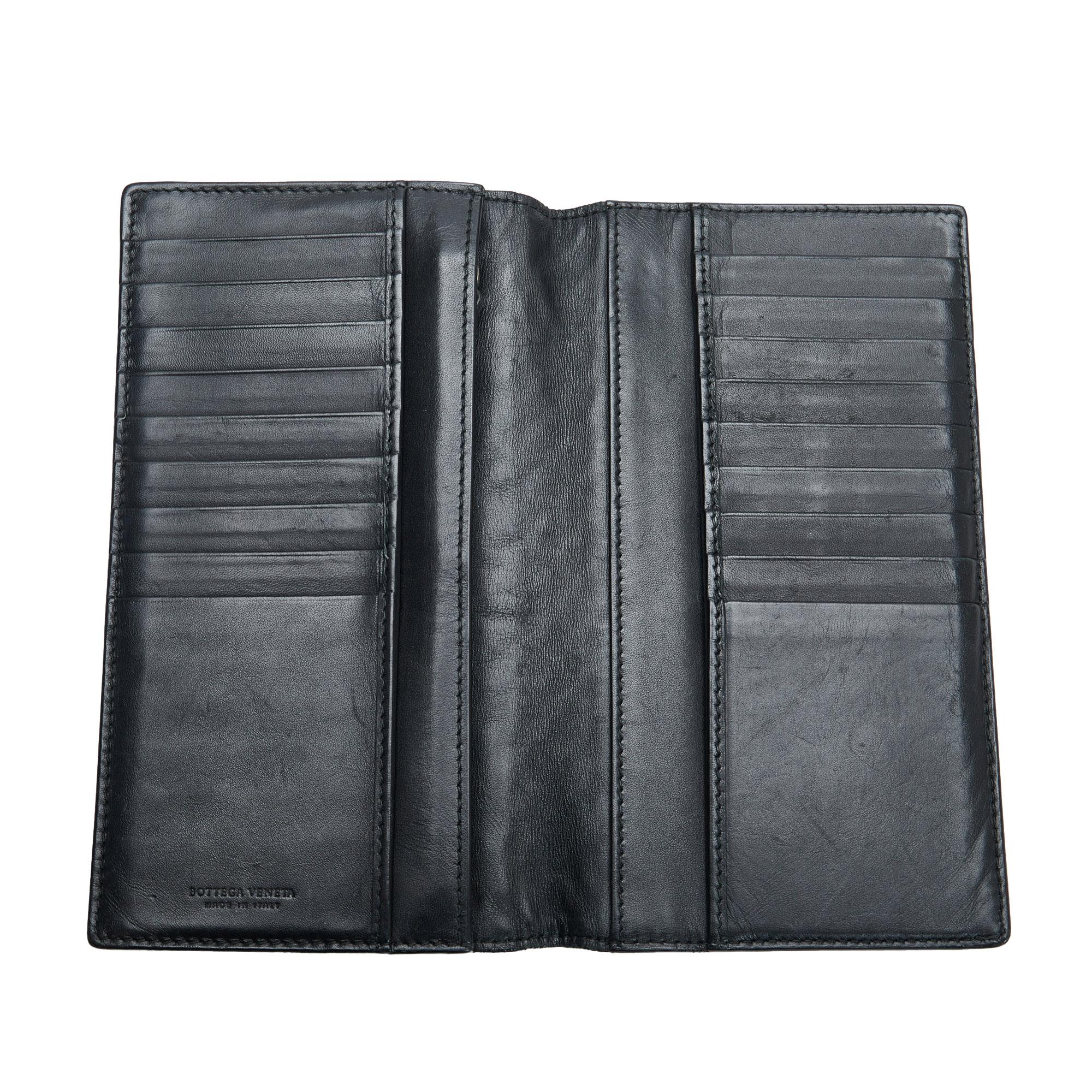 Bottega Veneta Intrecciato Bifold Long Wallet (SHG-jdaUXw)