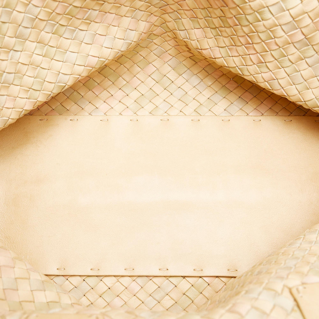 Bottega Veneta Intrecciato Capri Leather Tote Bag (SHG-31386)
