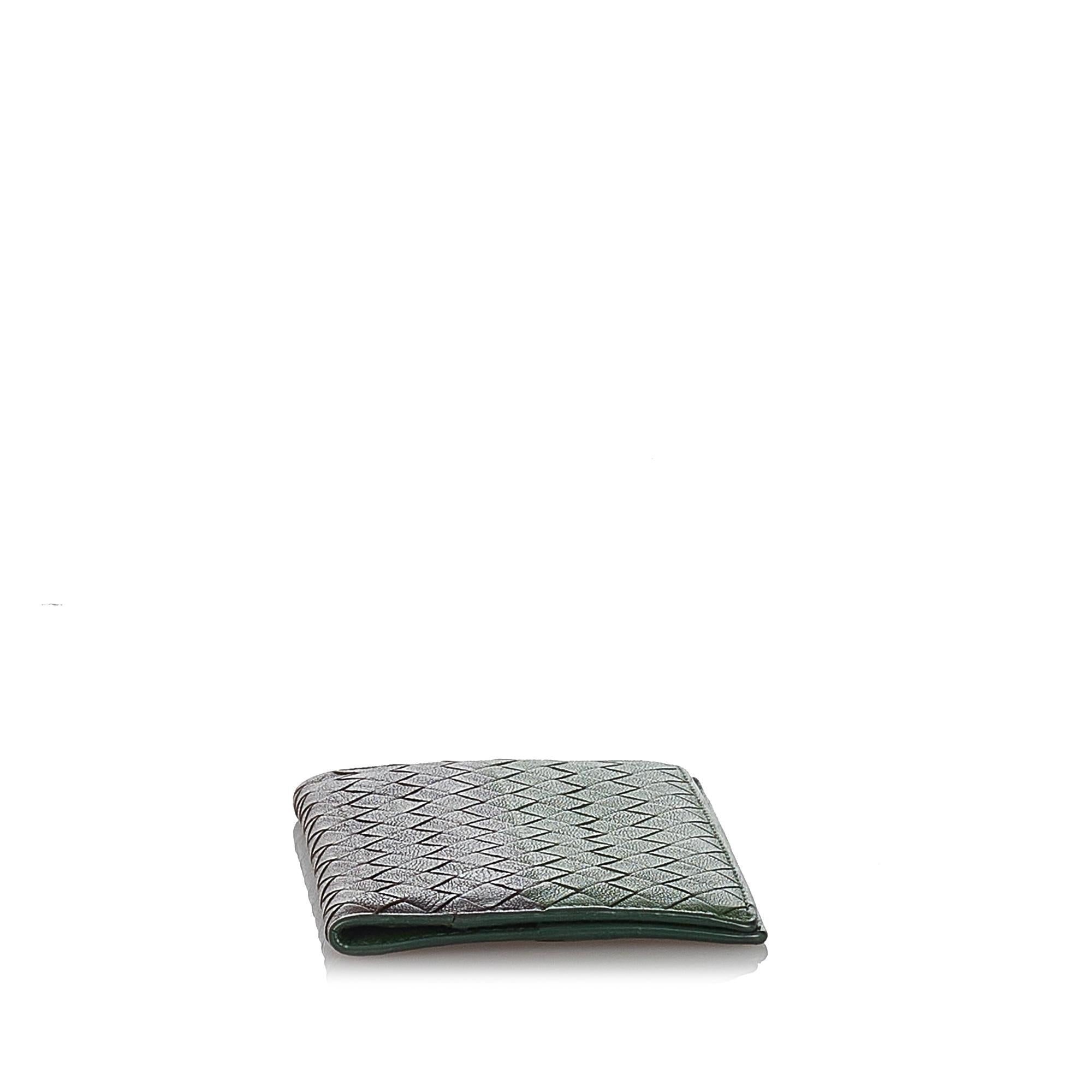 Bottega Veneta Intrecciato Leather Bifold Wallet (SHG-26767)