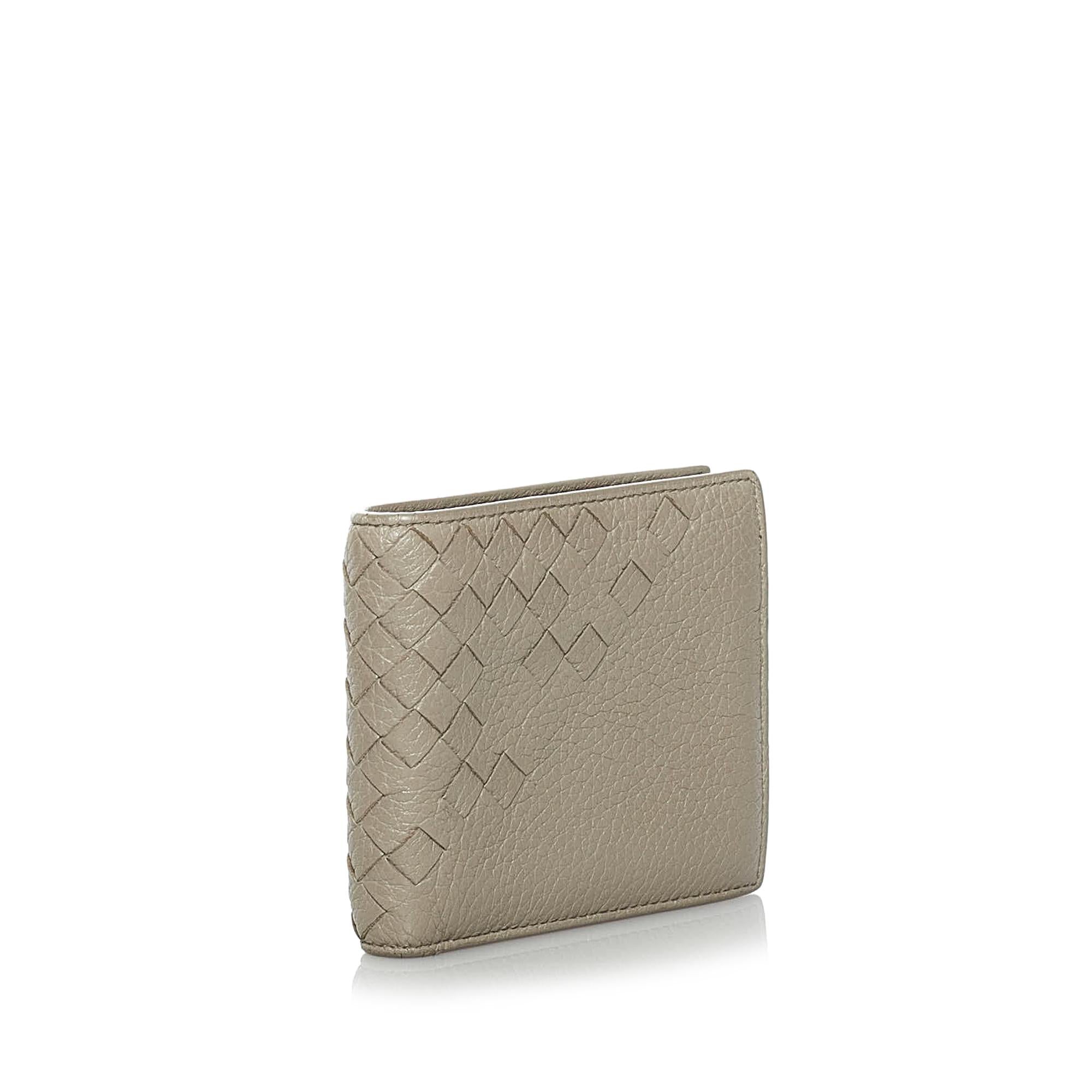 Bottega Veneta Intrecciato Leather Bifold Wallet (SHG-XPXhgE)