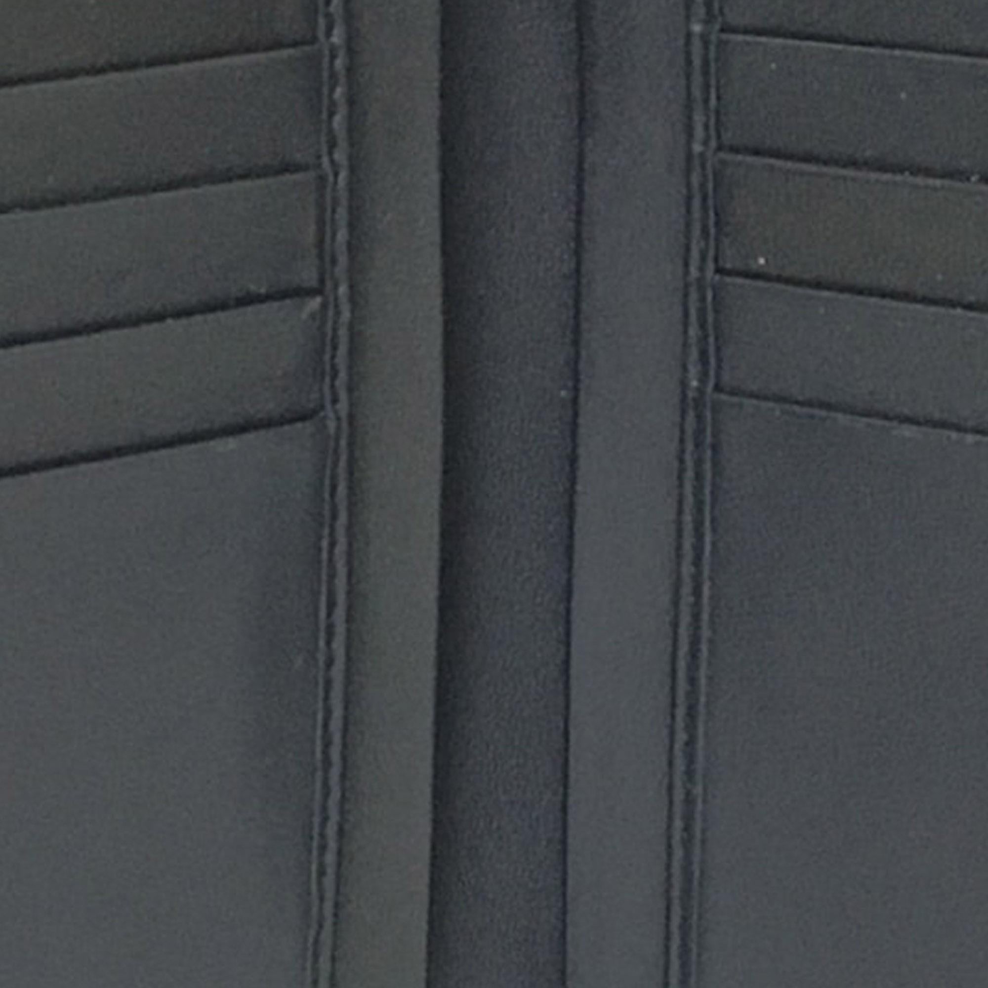 Bottega Veneta Intrecciato Leather Compact Wallet (SHG-vqn4YW)