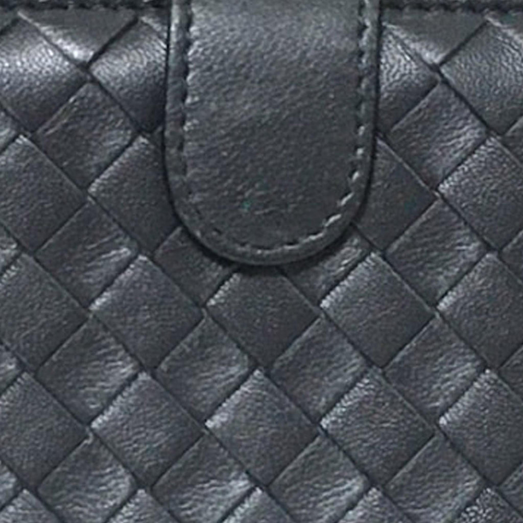 Bottega Veneta Intrecciato Leather Compact Wallet (SHG-vqn4YW)