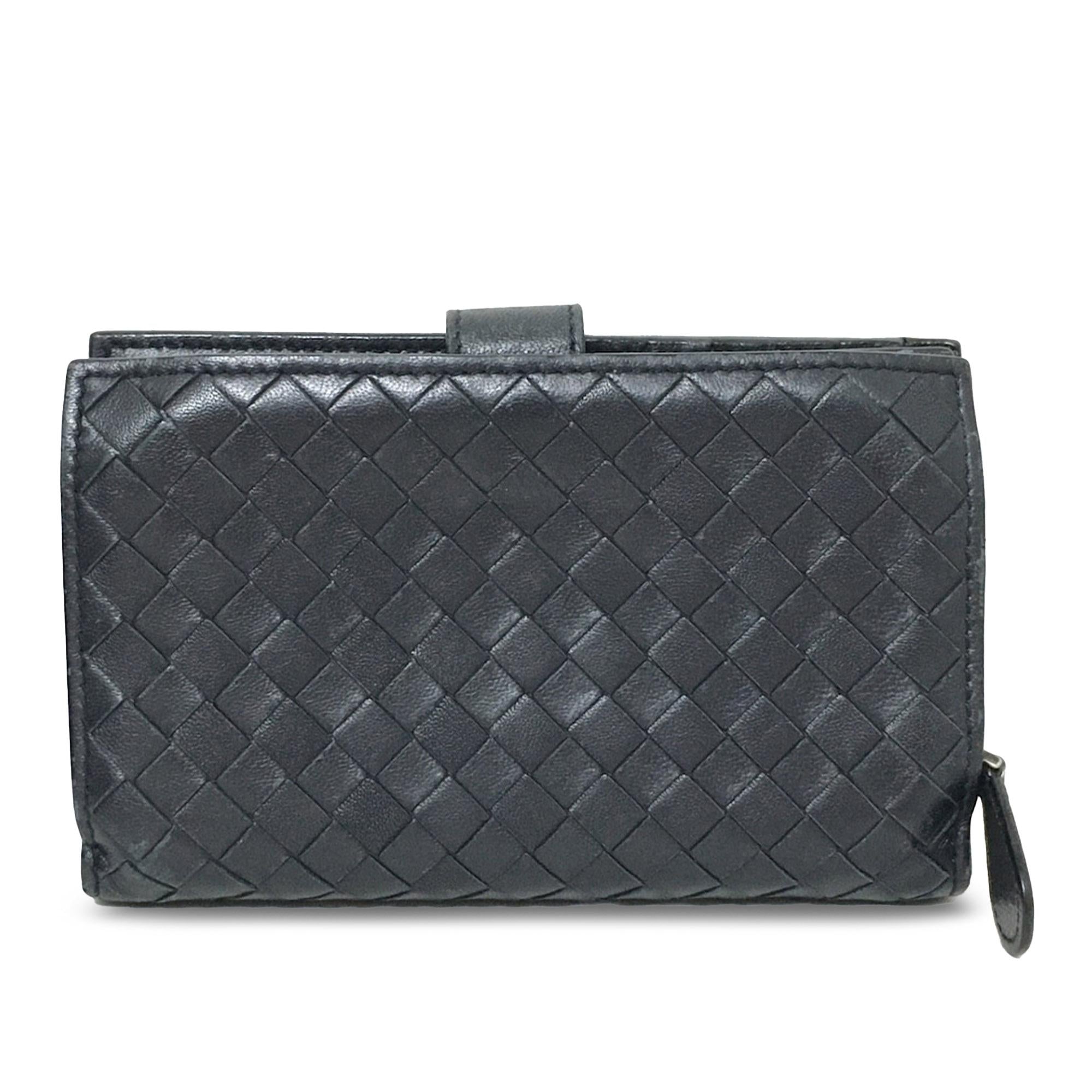 Bottega Veneta Intrecciato Leather Compact Wallet (SHG-vqn4YW)