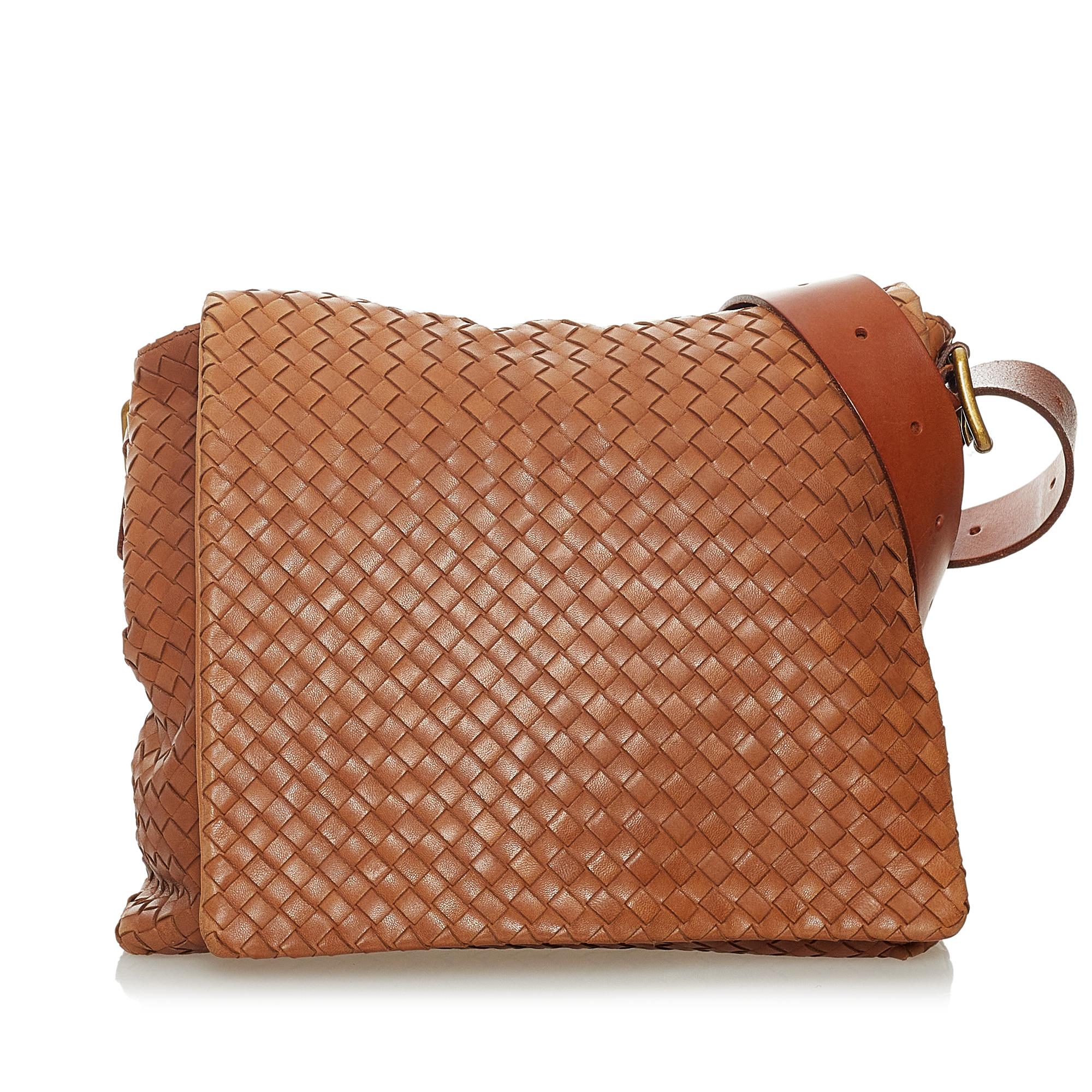 Bottega Veneta Intrecciato Leather Crossbody Bag (SHG-28321)