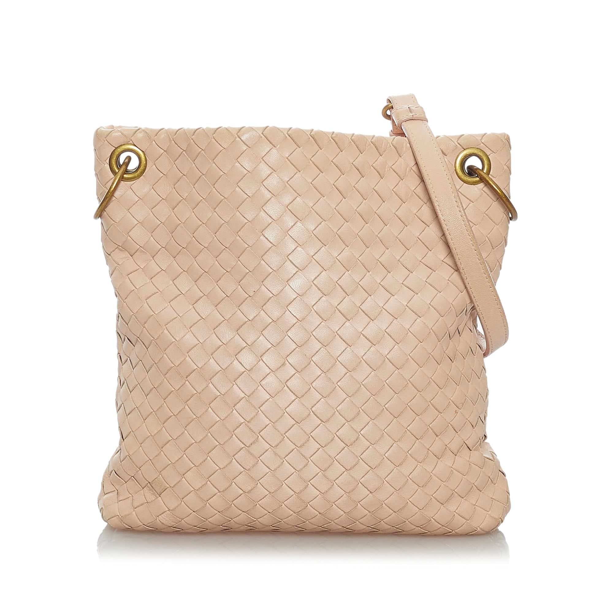 Bottega Veneta Intrecciato Leather Crossbody Bag (SHG-29697)