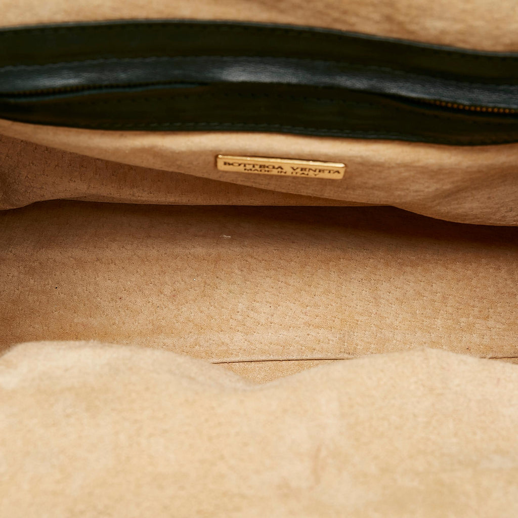 Bottega Veneta Intrecciato Leather Handbag (SHG-28135)