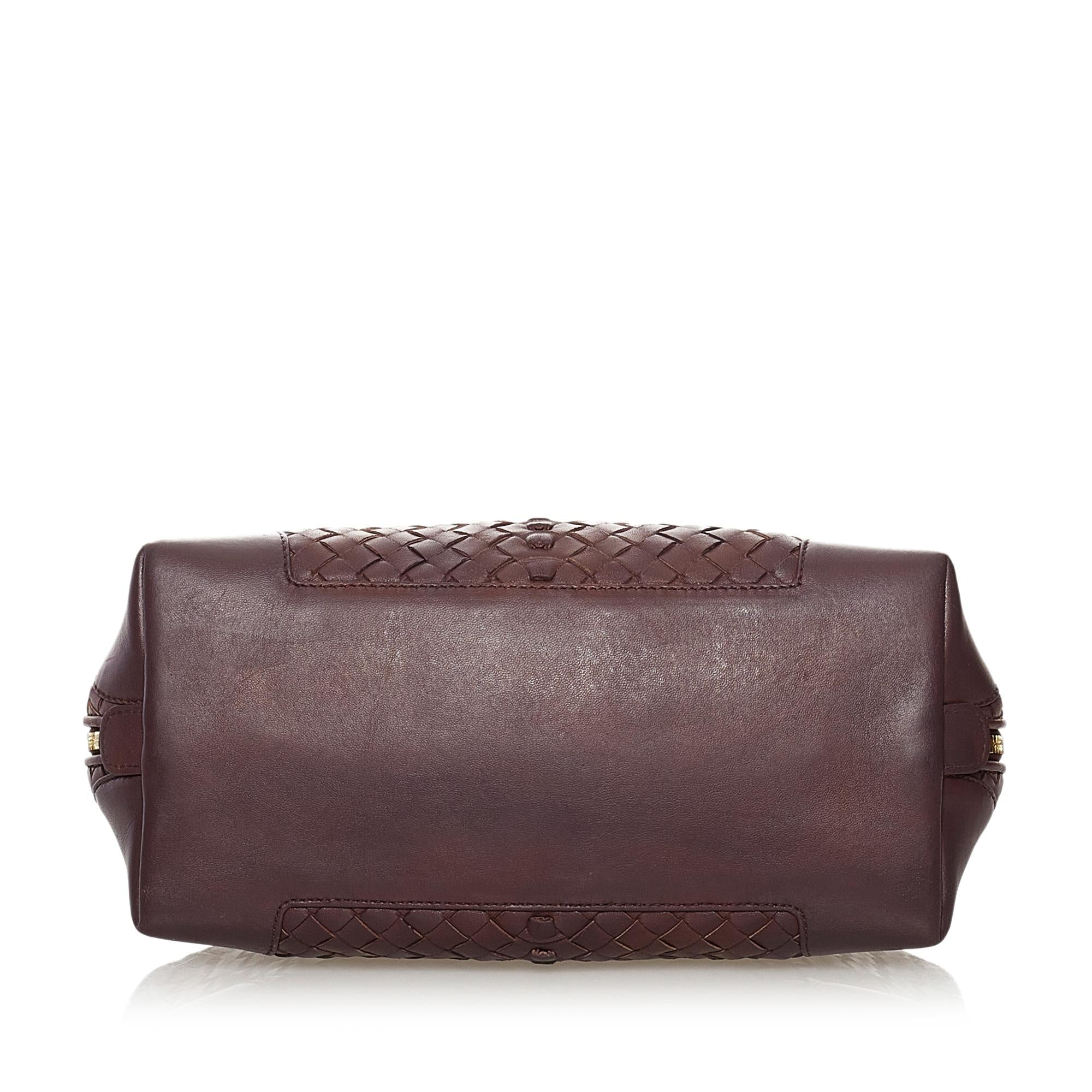 Bottega Veneta Intrecciato Leather Handbag (SHG-31751)