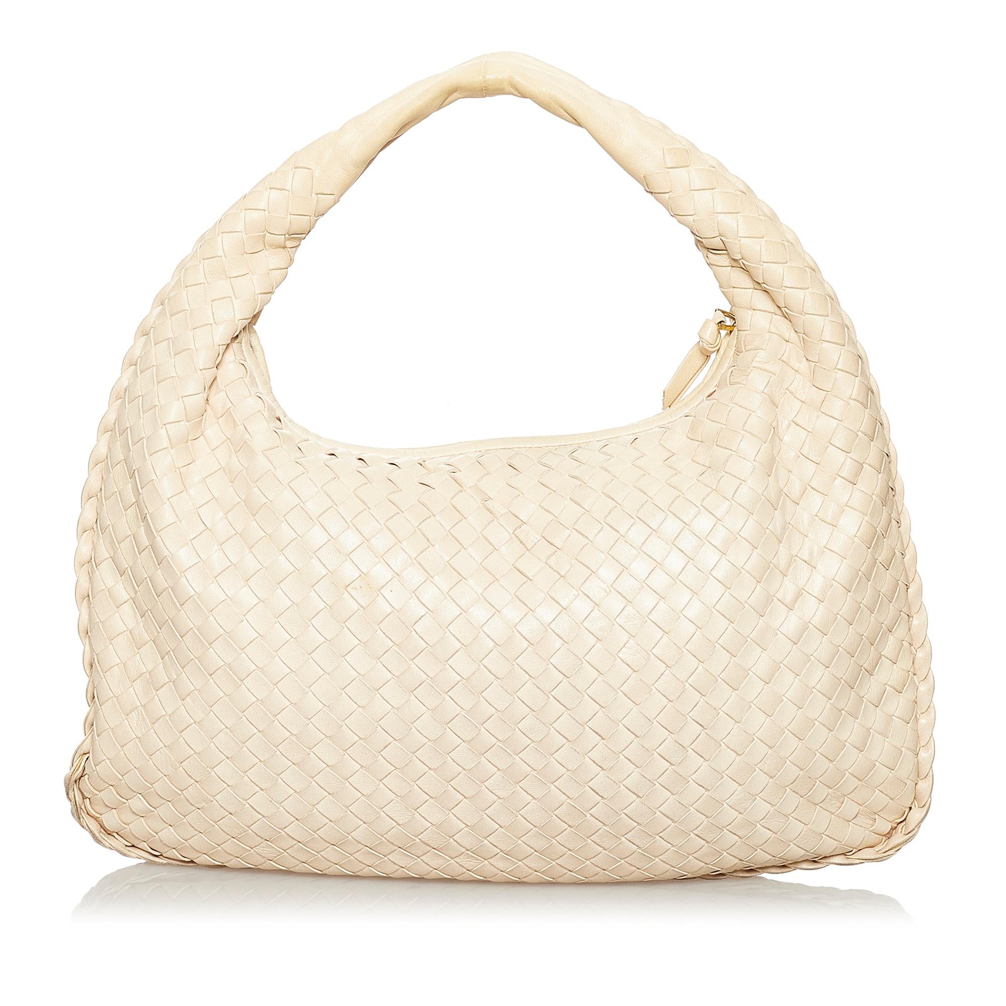 Bottega Veneta Intrecciato Leather Hobo Bag (SHG-30414)
