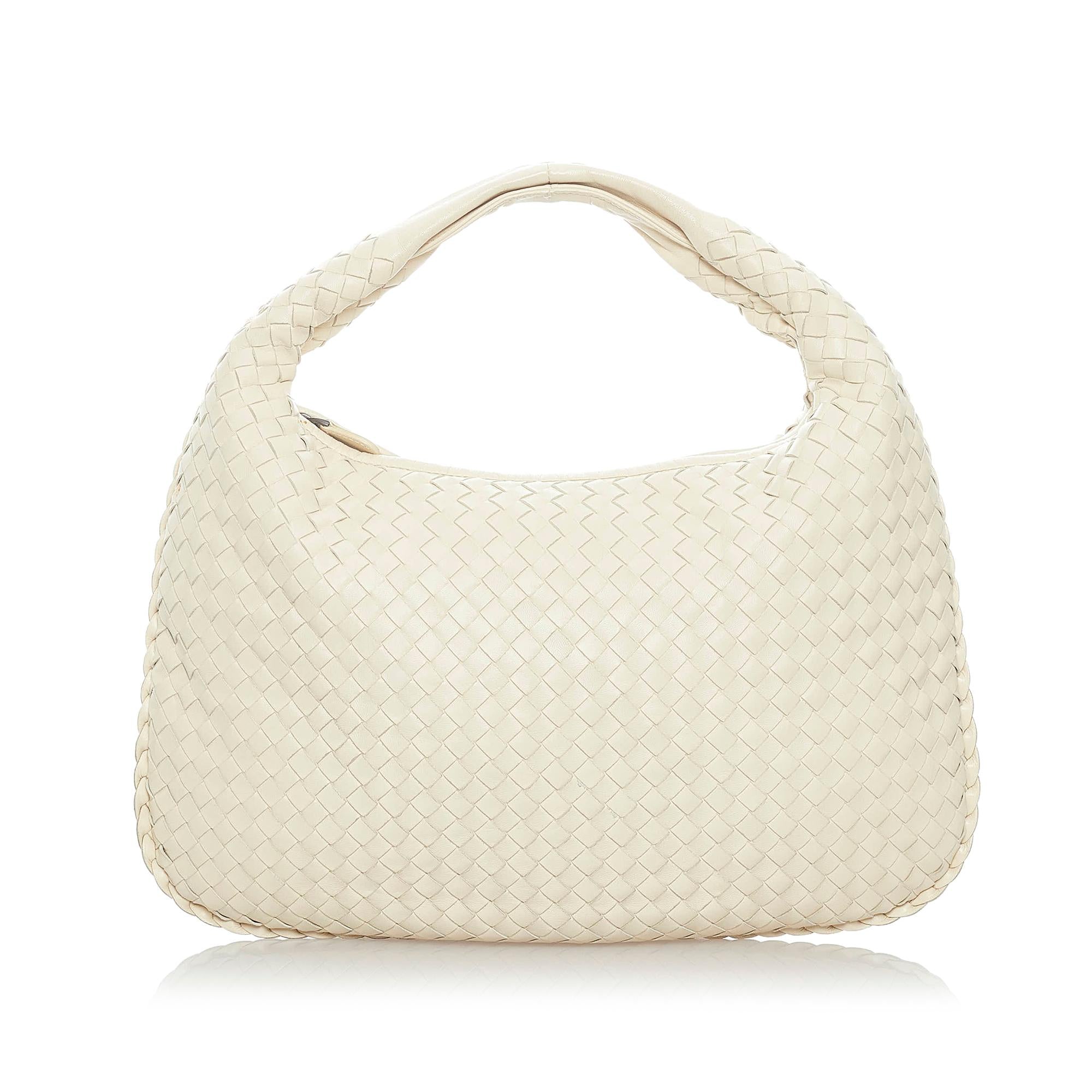 Bottega Veneta Intrecciato Leather Hobo Bag (SHG-33080)