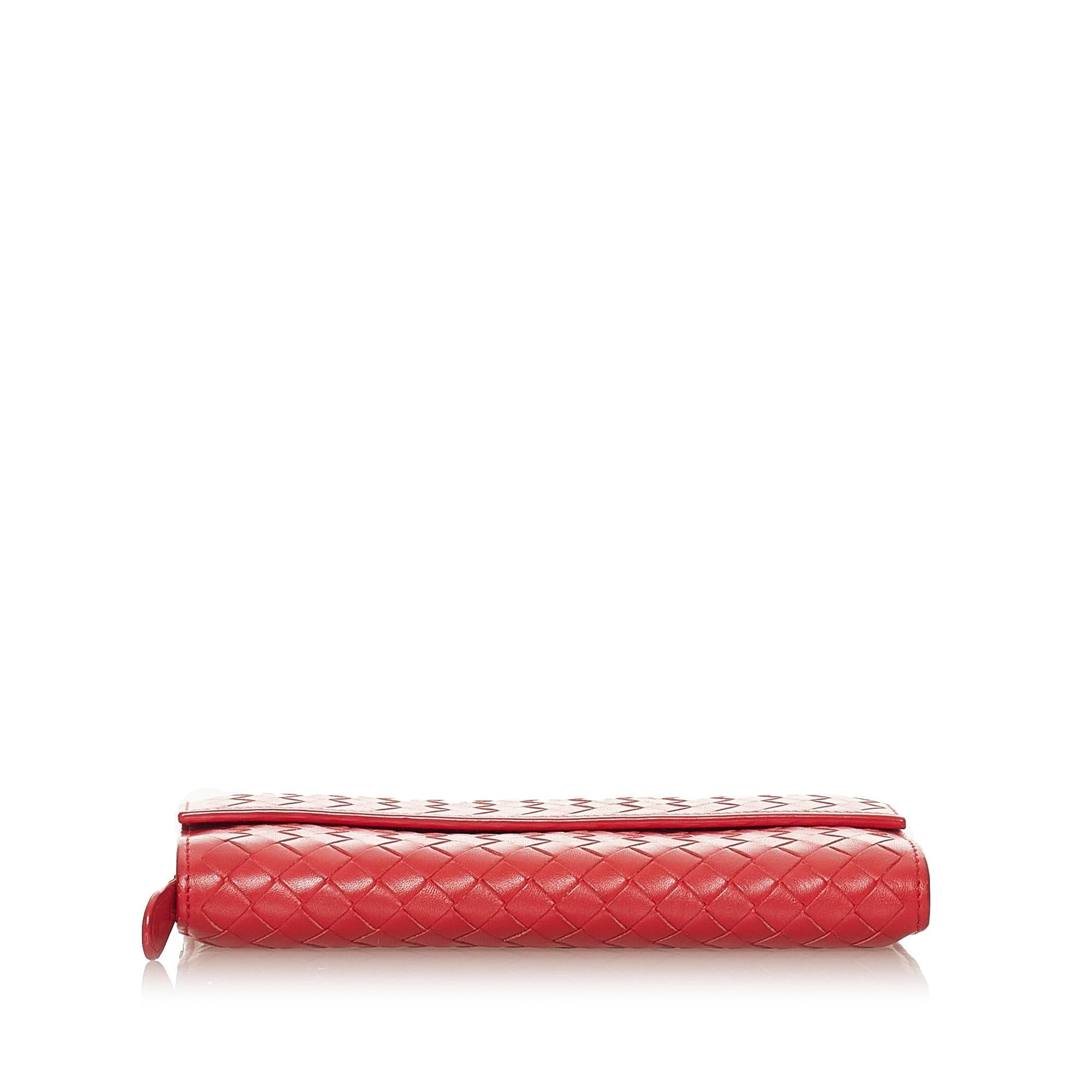 Bottega Veneta Intrecciato Leather Long Wallet (SHG-27828)