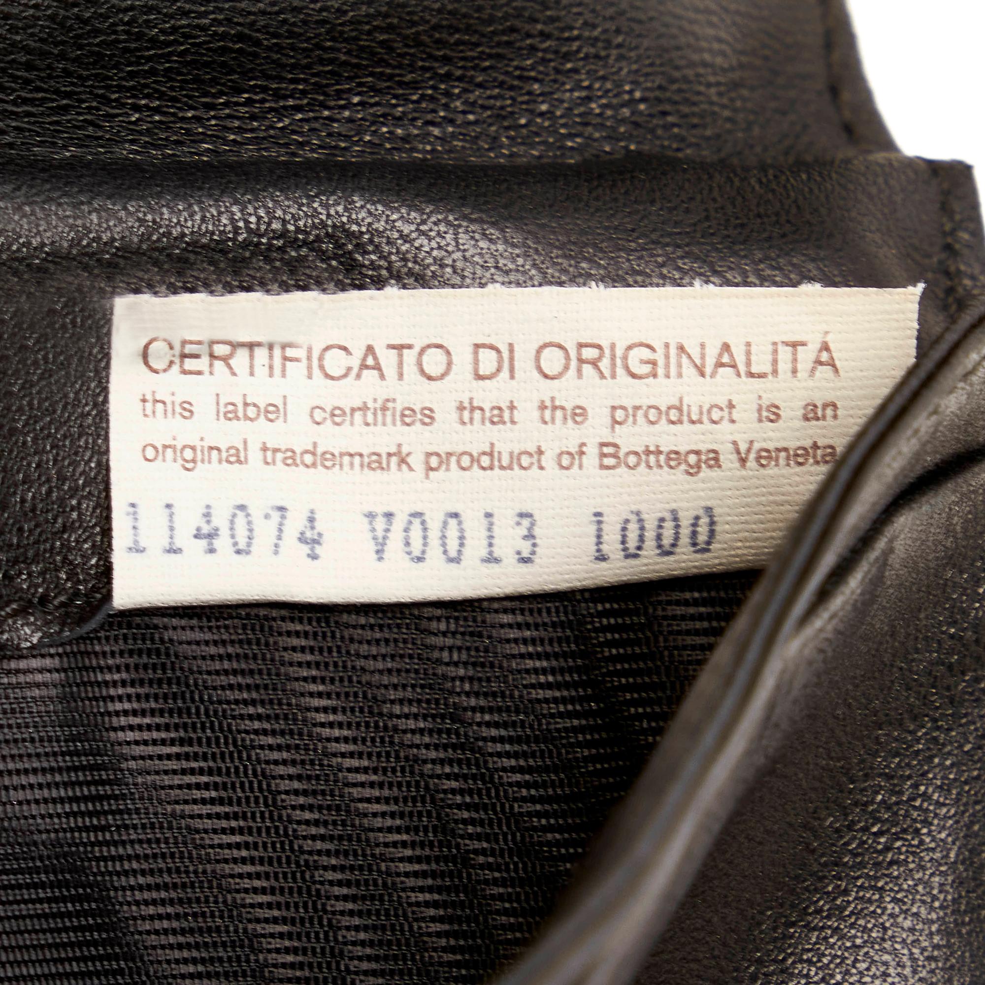 Bottega Veneta Intrecciato Leather Long Wallet (SHG-34987)