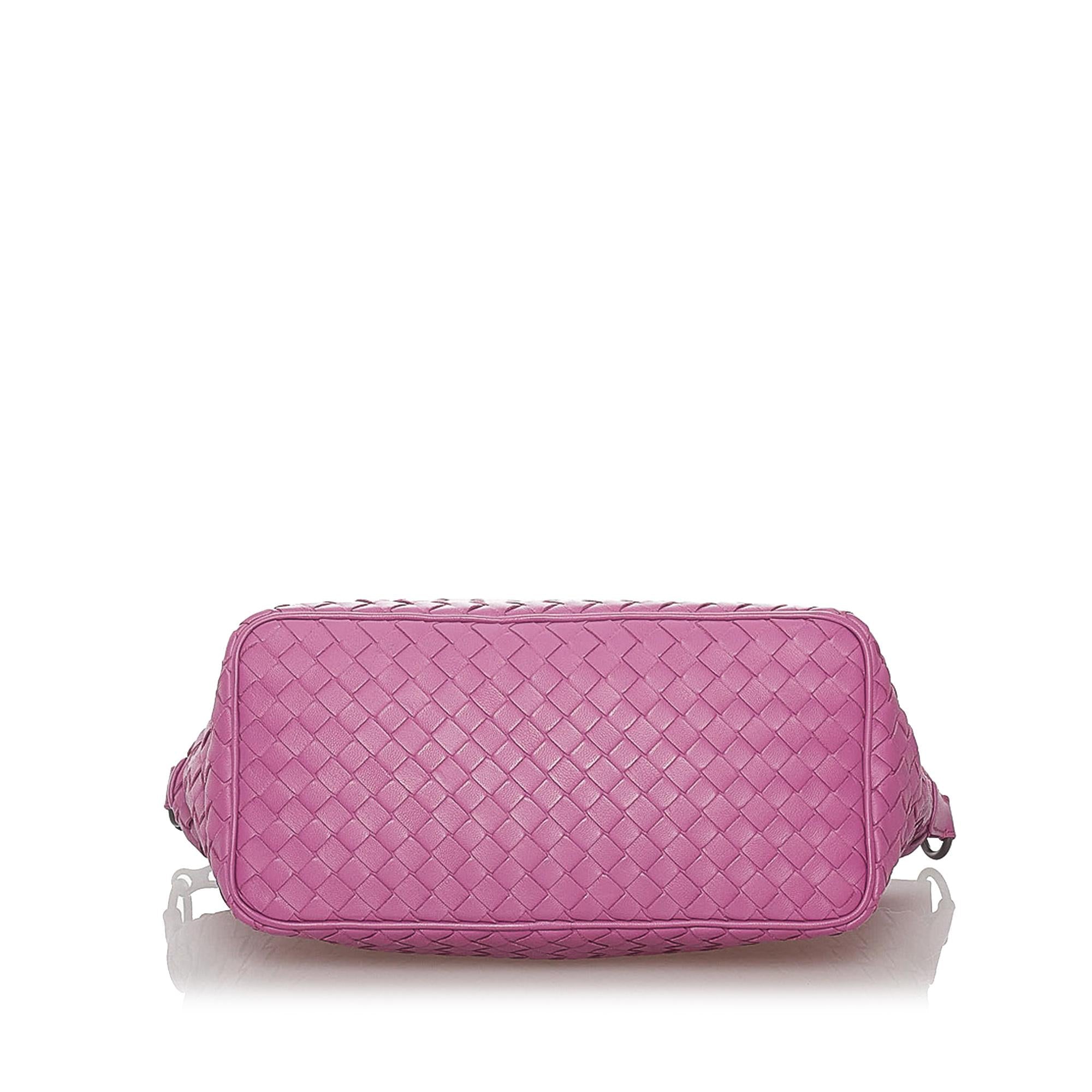 Bottega Veneta Intrecciato Leather Shoulder Bag (SHG-27905)