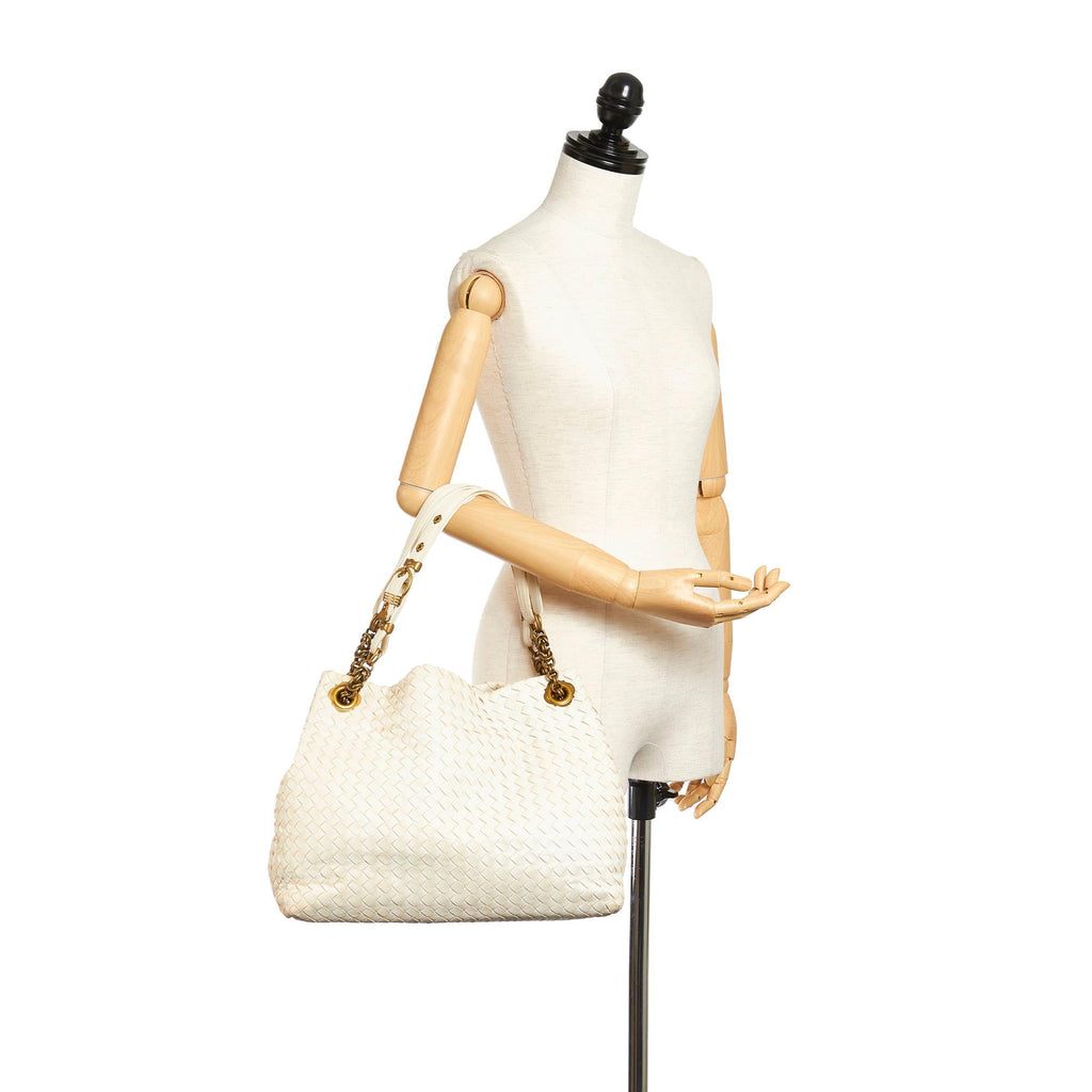 Bottega Veneta Intrecciato Leather Tote Bag (SHG-28129)