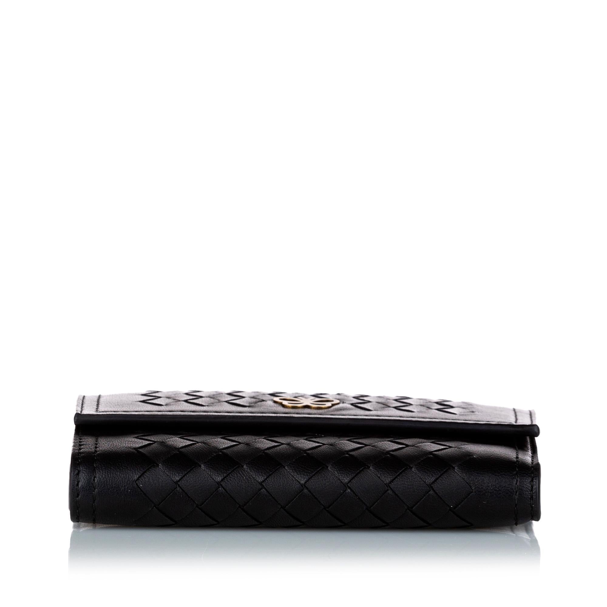 Bottega Veneta Intrecciato Leather Wallet (SHG-dyRJeM)